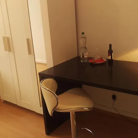Rum i privatbostad Private In Shared - 2er Wg